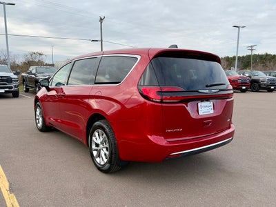 2026 Chrysler Pacifica PACIFICA SELECT AWD