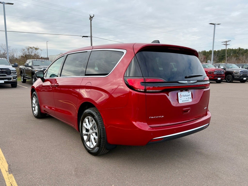 2026 Chrysler Pacifica PACIFICA SELECT AWD