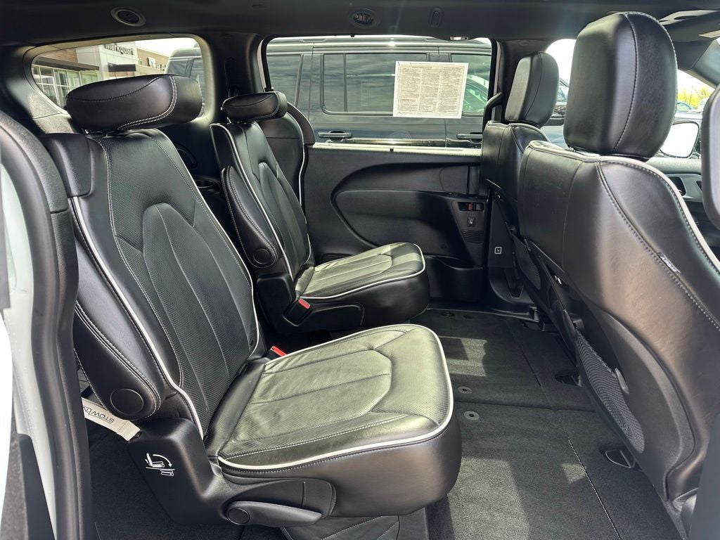 2026 Chrysler Pacifica Limited AWD