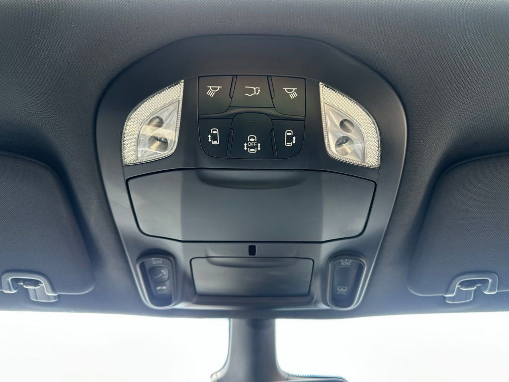 2026 Chrysler Pacifica Limited AWD