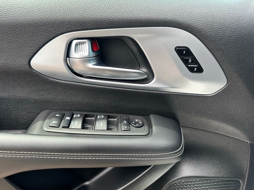 2026 Chrysler Pacifica Limited AWD