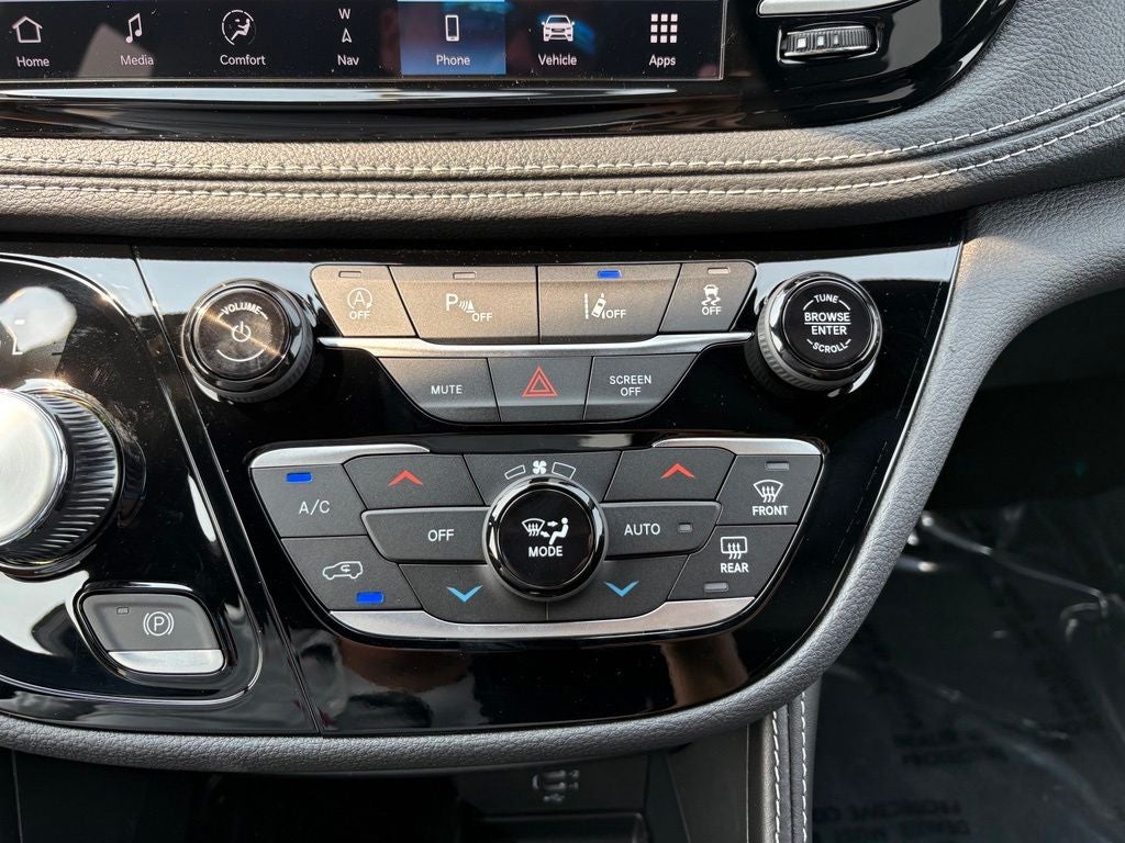 2027 Chrysler Pacifica PACIFICA LIMITED AWD