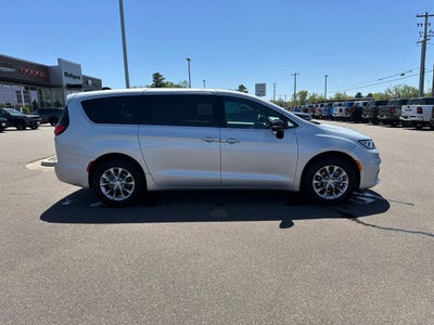 2026 Chrysler Pacifica Limited AWD