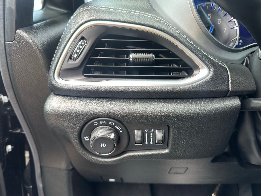 2026 Chrysler Pacifica Limited AWD