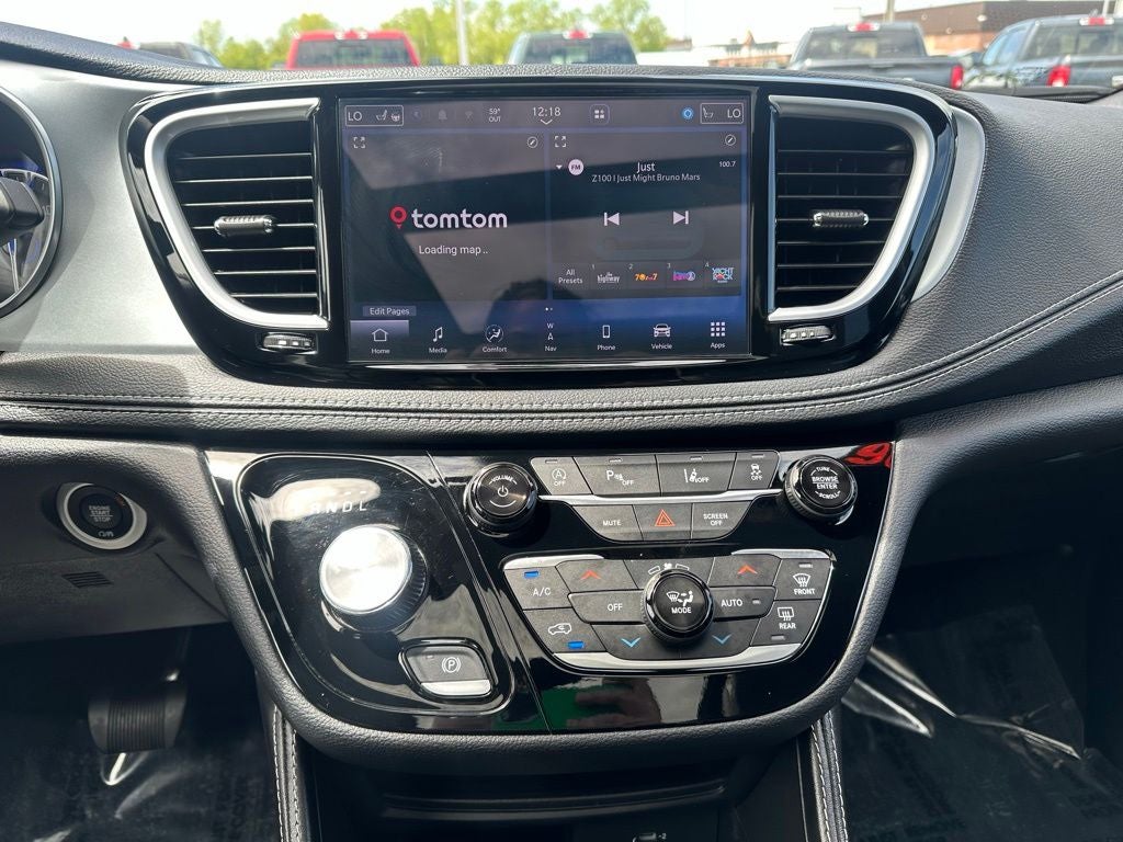 2026 Chrysler Pacifica Limited AWD