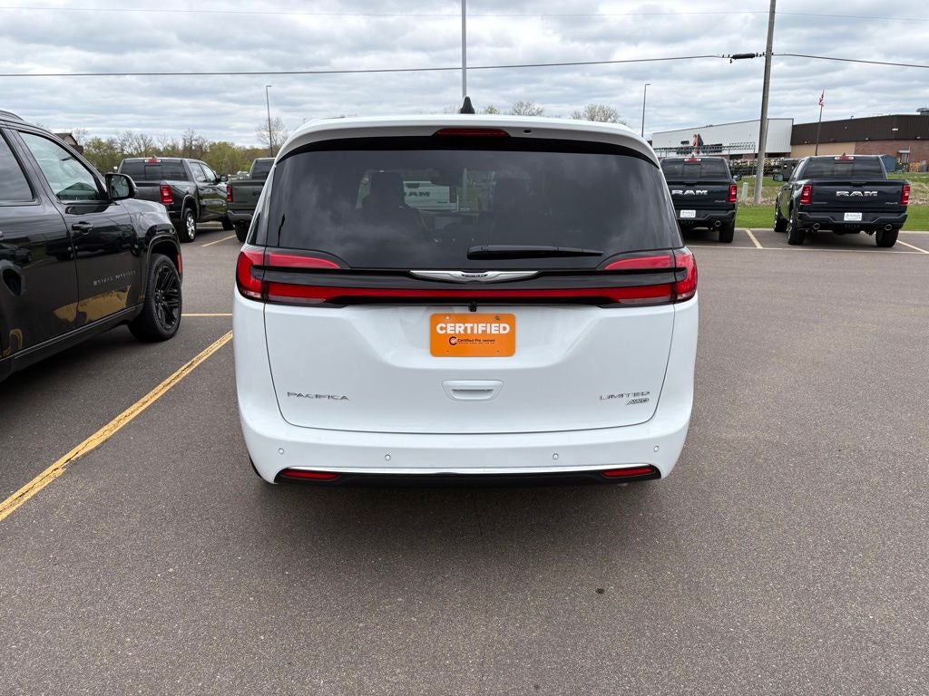 2026 Chrysler Pacifica Limited AWD