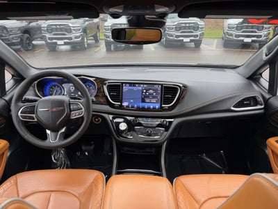 2023 Chrysler Pacifica Pinnacle AWD