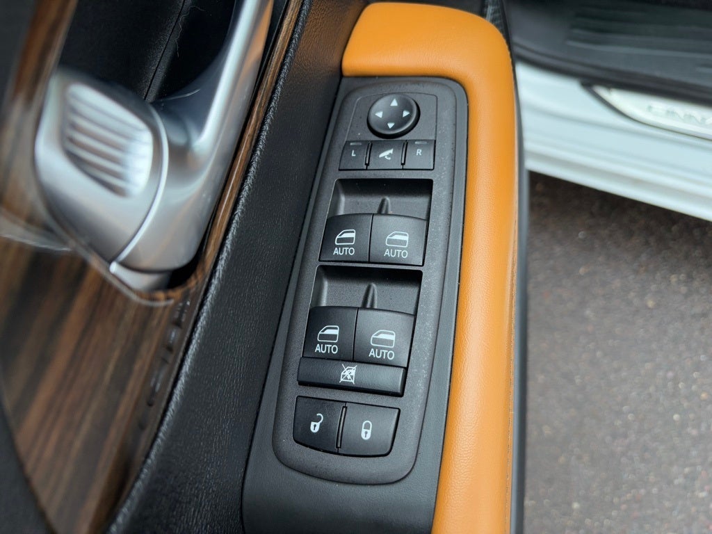 2023 Chrysler Pacifica Pinnacle AWD