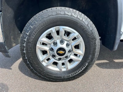 2024 Chevrolet Silverado 2500HD 4WD Crew Cab Standard Bed LT