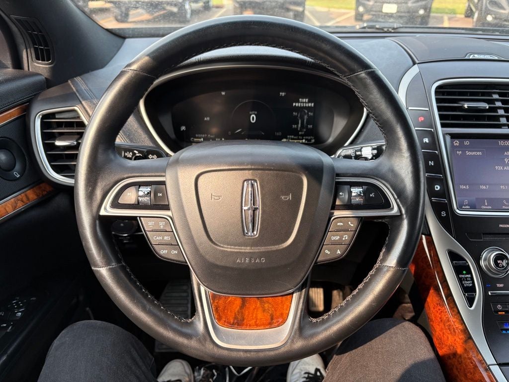 2019 Lincoln Nautilus Reserve