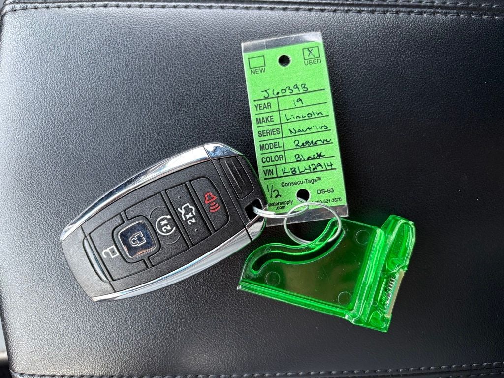2019 Lincoln Nautilus Reserve