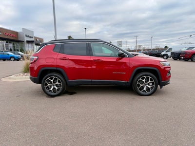 2026 Jeep Compass COMPASS LIMITED 4X4