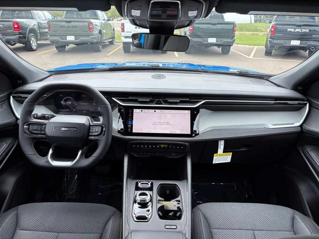 2026 Jeep Cherokee CHEROKEE LAREDO 4X4
