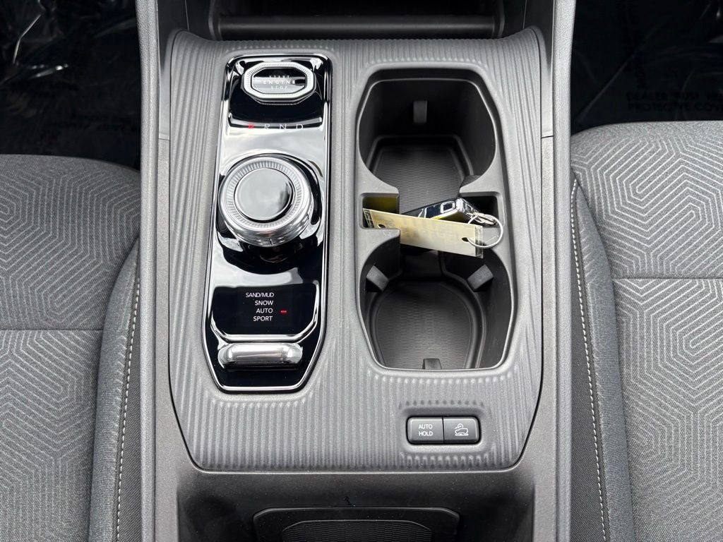 2026 Jeep Cherokee CHEROKEE LAREDO 4X4