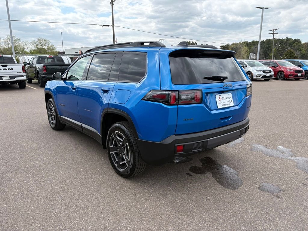 2026 Jeep Cherokee CHEROKEE LAREDO 4X4
