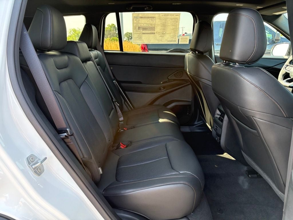 2026 Jeep Cherokee CHEROKEE OVERLAND 4X4