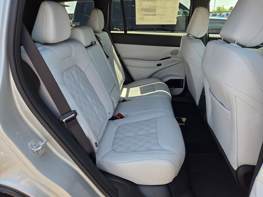 2026 Jeep Cherokee CHEROKEE OVERLAND 4X4