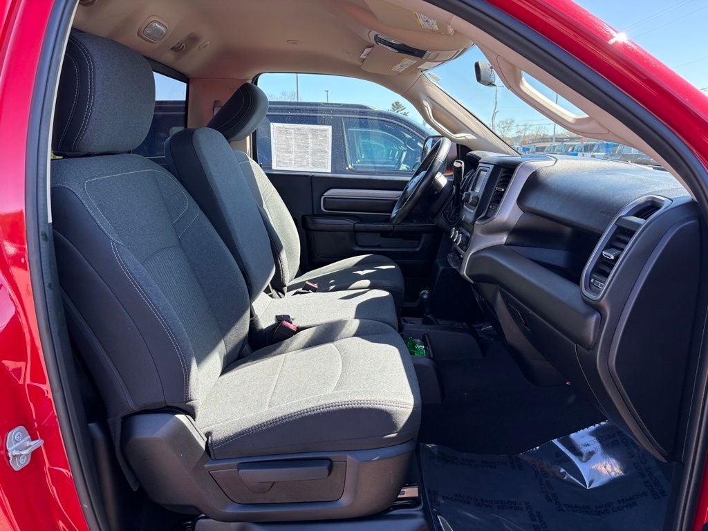 2020 RAM 3500 Tradesman Regular Cab 4x4 8' Box