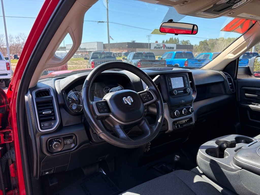 2020 RAM 3500 Tradesman Regular Cab 4x4 8' Box