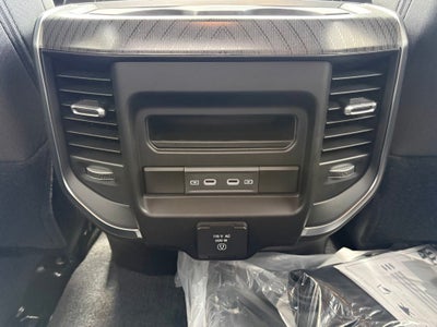 2026 RAM Ram 3500 RAM 3500 BIG HORN CREW CAB 4X4 6'4' BOX