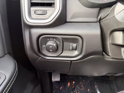 2027 RAM Ram 3500 RAM 3500 BIG HORN CREW CAB 4X4 6'4' BOX