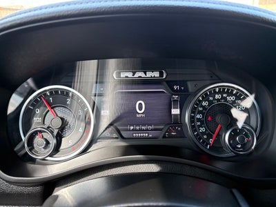 2024 RAM 3500 Laramie Crew Cab 4x4 6'4' Box