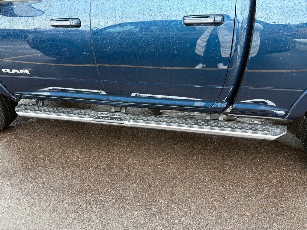 2022 RAM 3500 Laramie Crew Cab 4x4 6'4' Box