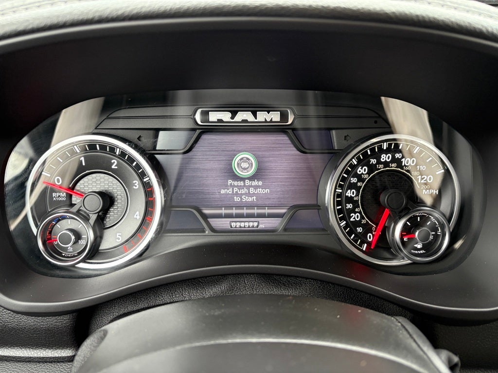 2022 RAM 3500 Laramie Crew Cab 4x4 6'4' Box