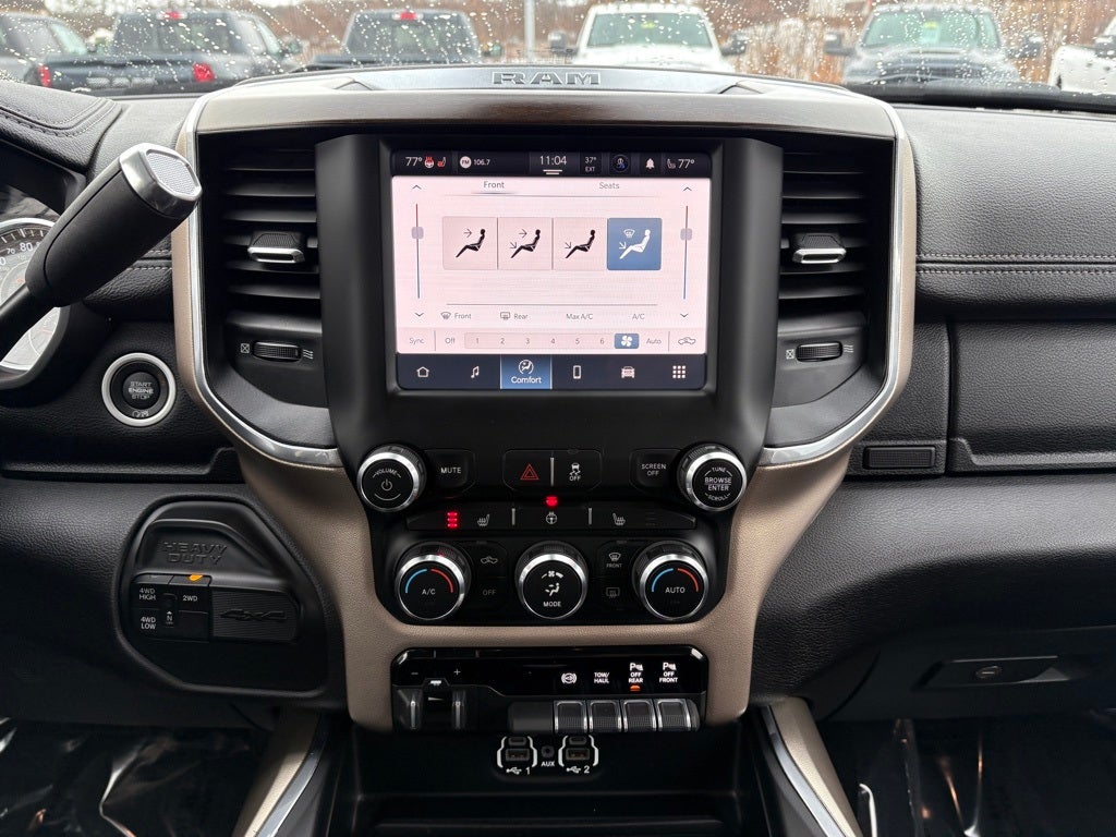 2022 RAM 3500 Laramie Crew Cab 4x4 6'4' Box