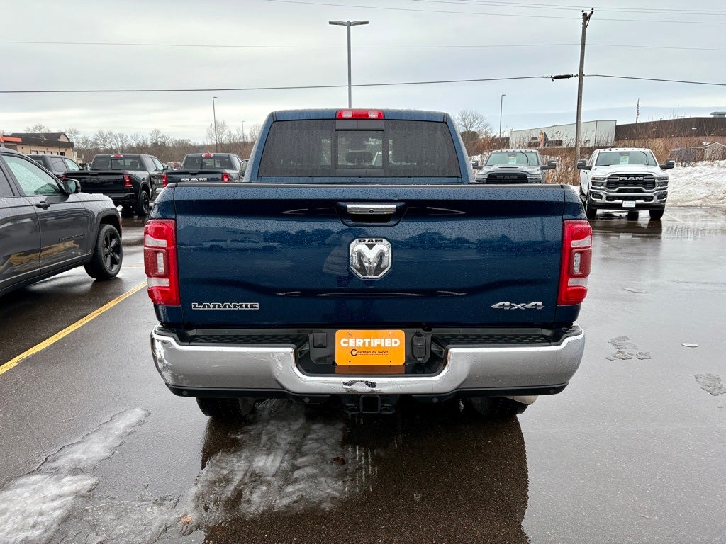 2022 RAM 3500 Laramie Crew Cab 4x4 6'4' Box