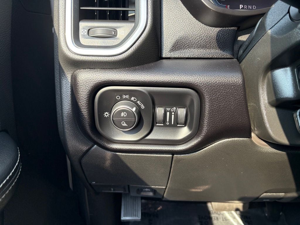 2025 RAM 3500 Laramie Crew Cab 4x4 6'4' Box