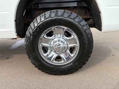 2017 RAM 3500 SLT Crew Cab 4x4 8' Box