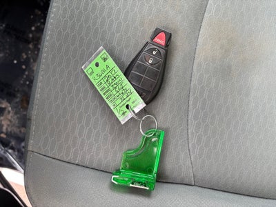 2017 RAM 3500 SLT Crew Cab 4x4 8' Box