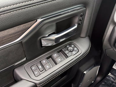 2027 RAM 3500 RAM 3500 LARAMIE MEGA CAB 4X4 6'4' BOX