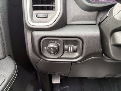 2027 RAM 3500 RAM 3500 LARAMIE MEGA CAB 4X4 6'4' BOX