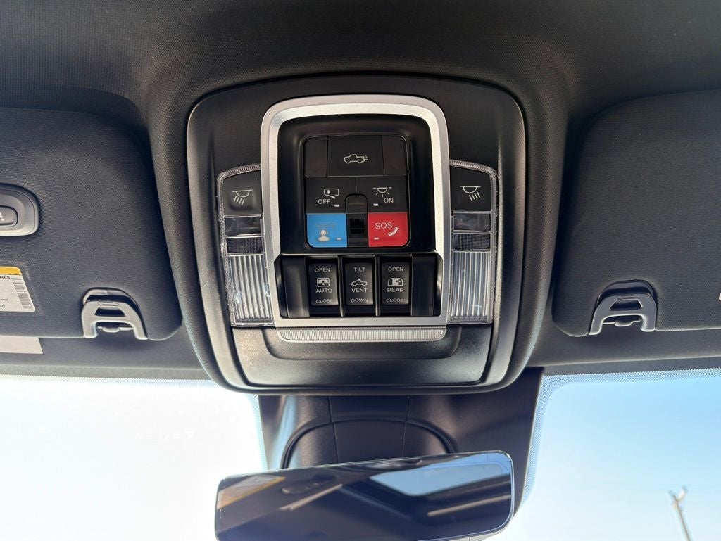 2024 RAM 3500 Limited Crew Cab 4x4 6'4' Box