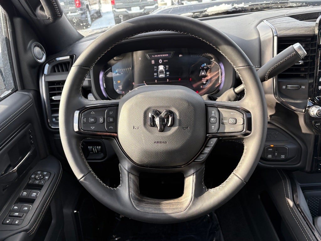 2026 RAM Ram 3500 RAM 3500 LIMITED CREW CAB 4X4 6'4' BOX