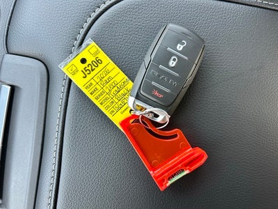 2025 RAM Ram 2500 RAM 2500 TRADESMAN CREW CAB 4X4 6'4' BOX