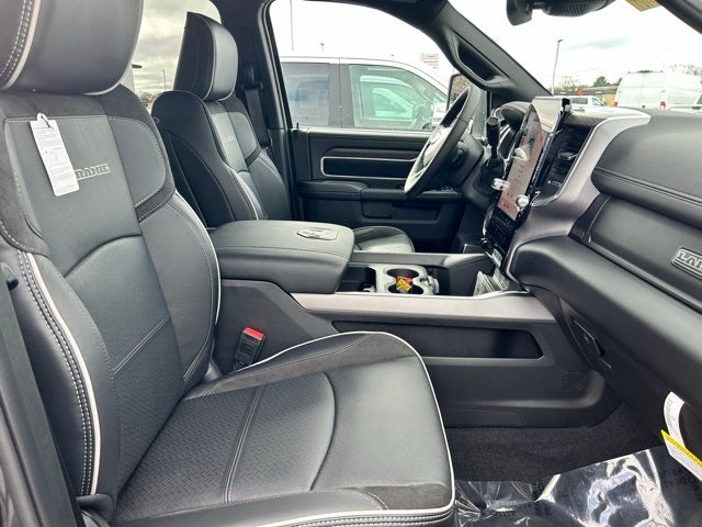 2025 RAM Ram 2500 RAM 2500 LARAMIE CREW CAB 4X4 6'4' BOX