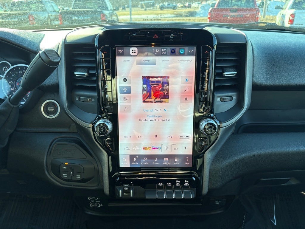 2026 RAM Ram 3500 RAM 3500 TRADESMAN CREW CAB 4X4 8' BOX