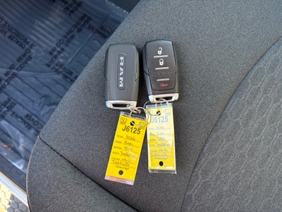 2026 RAM Ram 3500 RAM 3500 TRADESMAN CREW CAB 4X4 8' BOX