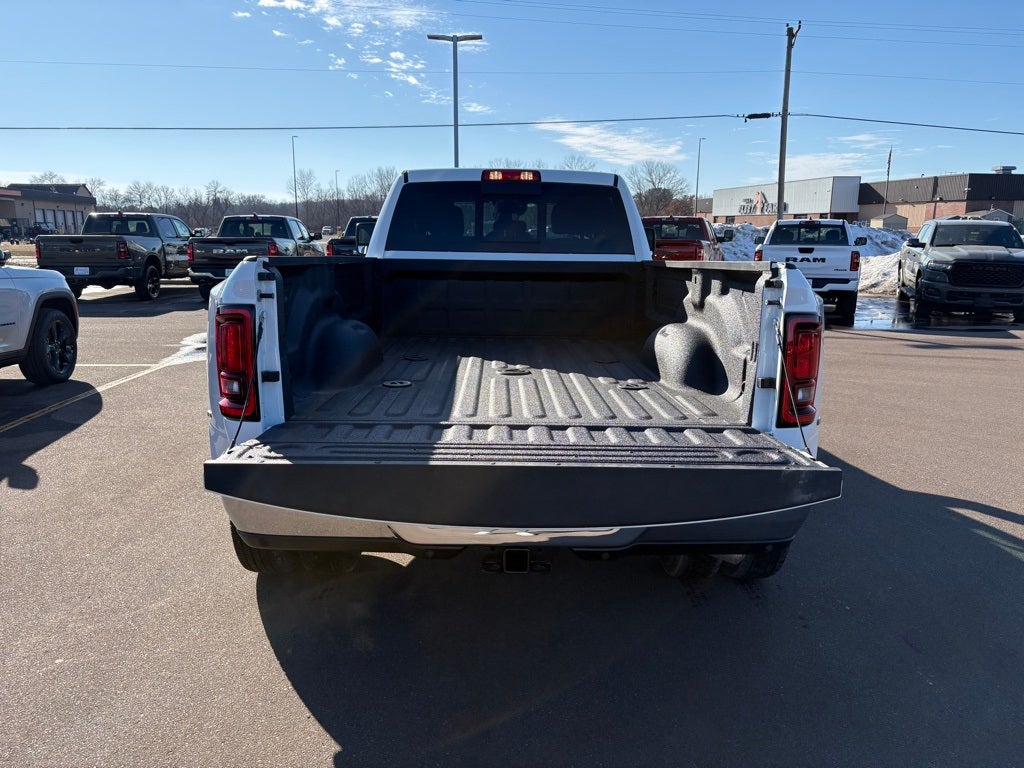 2026 RAM Ram 3500 RAM 3500 TRADESMAN CREW CAB 4X4 8' BOX