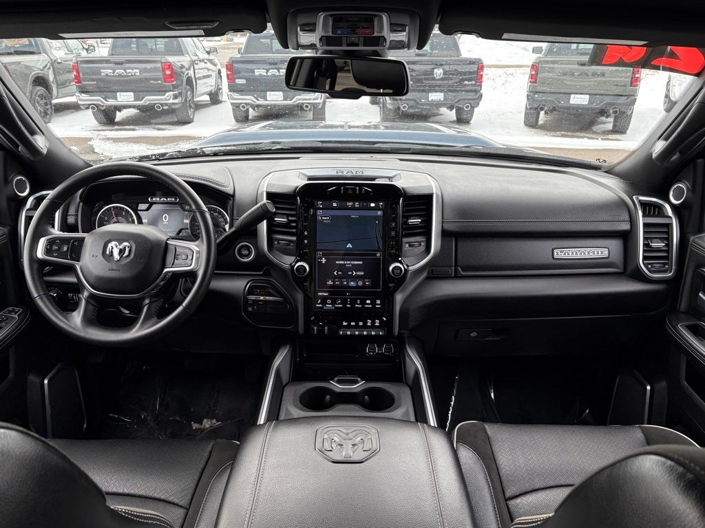 2024 RAM 3500 Laramie Crew Cab 4x4 8' Box