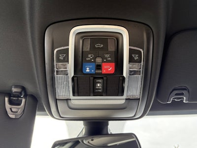 2024 RAM 3500 Laramie Crew Cab 4x4 8' Box