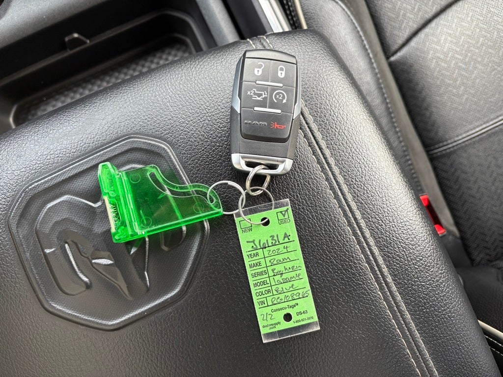 2024 RAM 3500 Laramie Crew Cab 4x4 8' Box