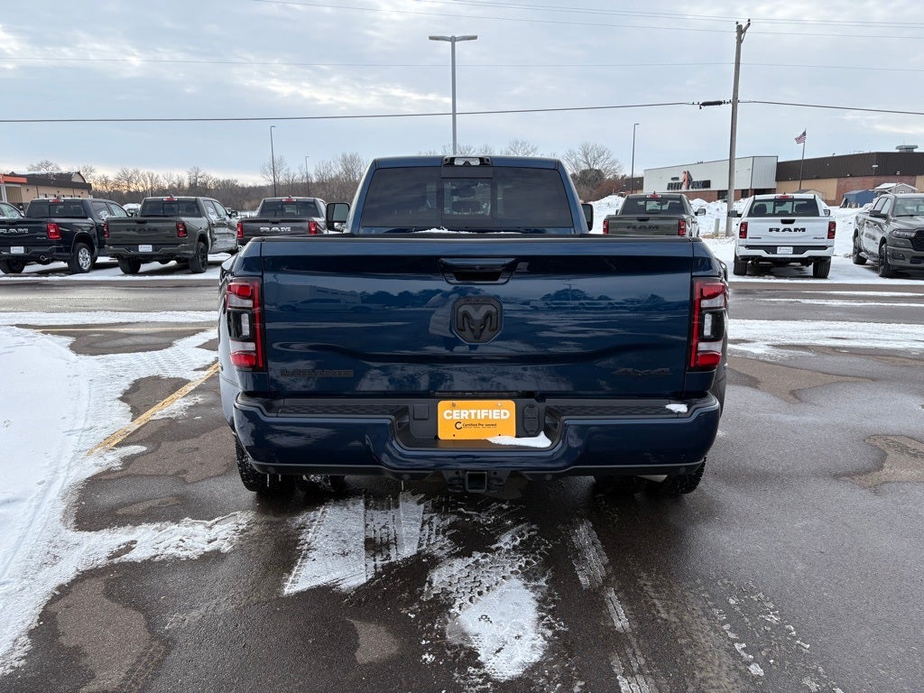2024 RAM 3500 Laramie Crew Cab 4x4 8' Box