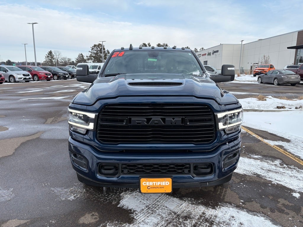 2024 RAM 3500 Laramie Crew Cab 4x4 8' Box