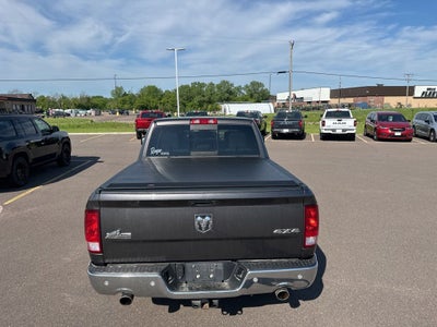 2017 RAM 1500 Big Horn Crew Cab 4x4 5'7' Box