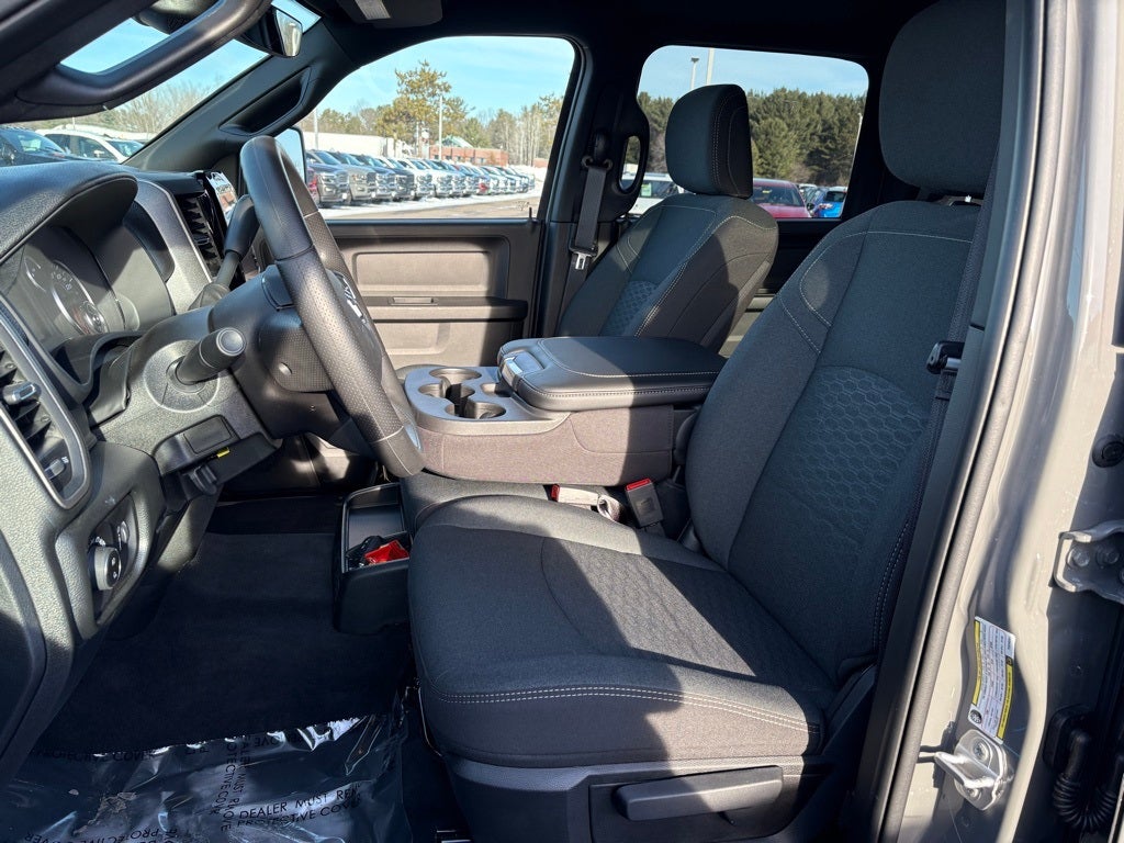 2026 RAM Ram 2500 RAM 2500 WARLOCK CREW CAB 4X4 6'4' BOX