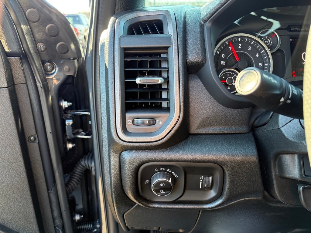 2026 RAM Ram 2500 RAM 2500 WARLOCK CREW CAB 4X4 6'4' BOX